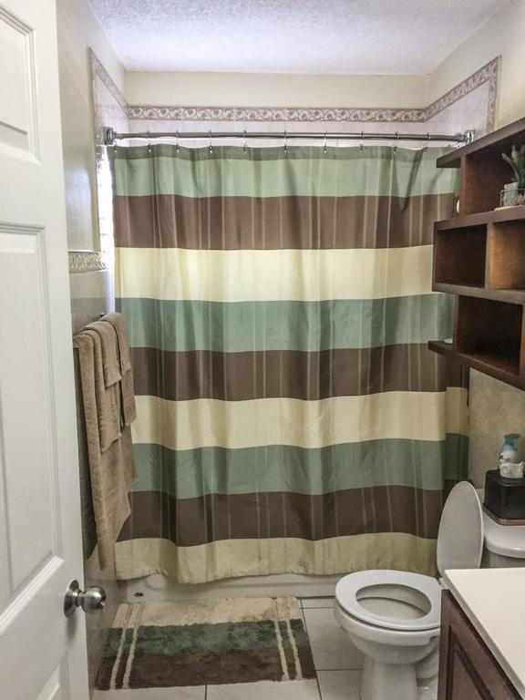 Guest Apartment At Halifax Кингстон Номер фото